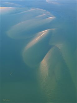 Sand Patterns - Great Sandy Strait - Fraser Island - QLD SQ V (PBH4 00 17794)